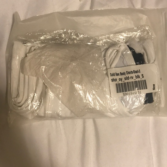 Rave booty shorts - Picture 4 of 7